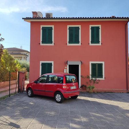 卢卡La Casa Delle Buone Letture别墅 外观 照片